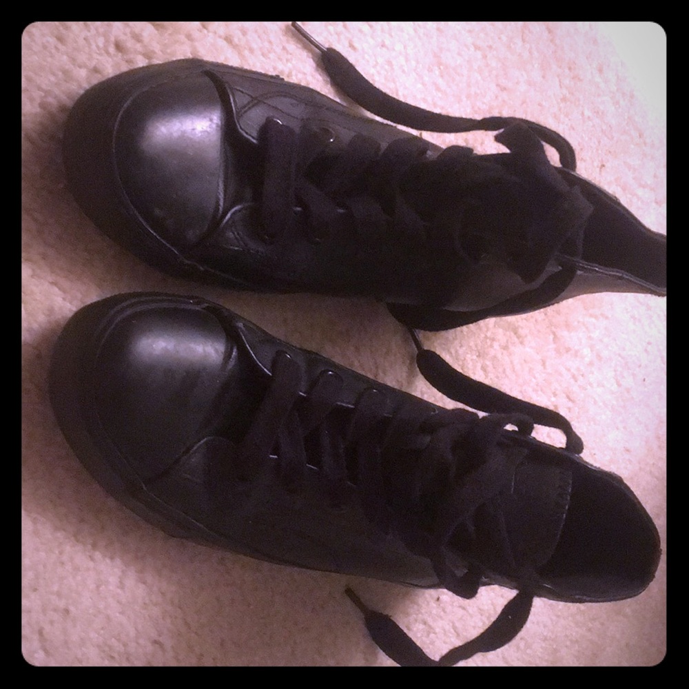 Black Chuck Taylor Style Anti-slip High-Top Shoes